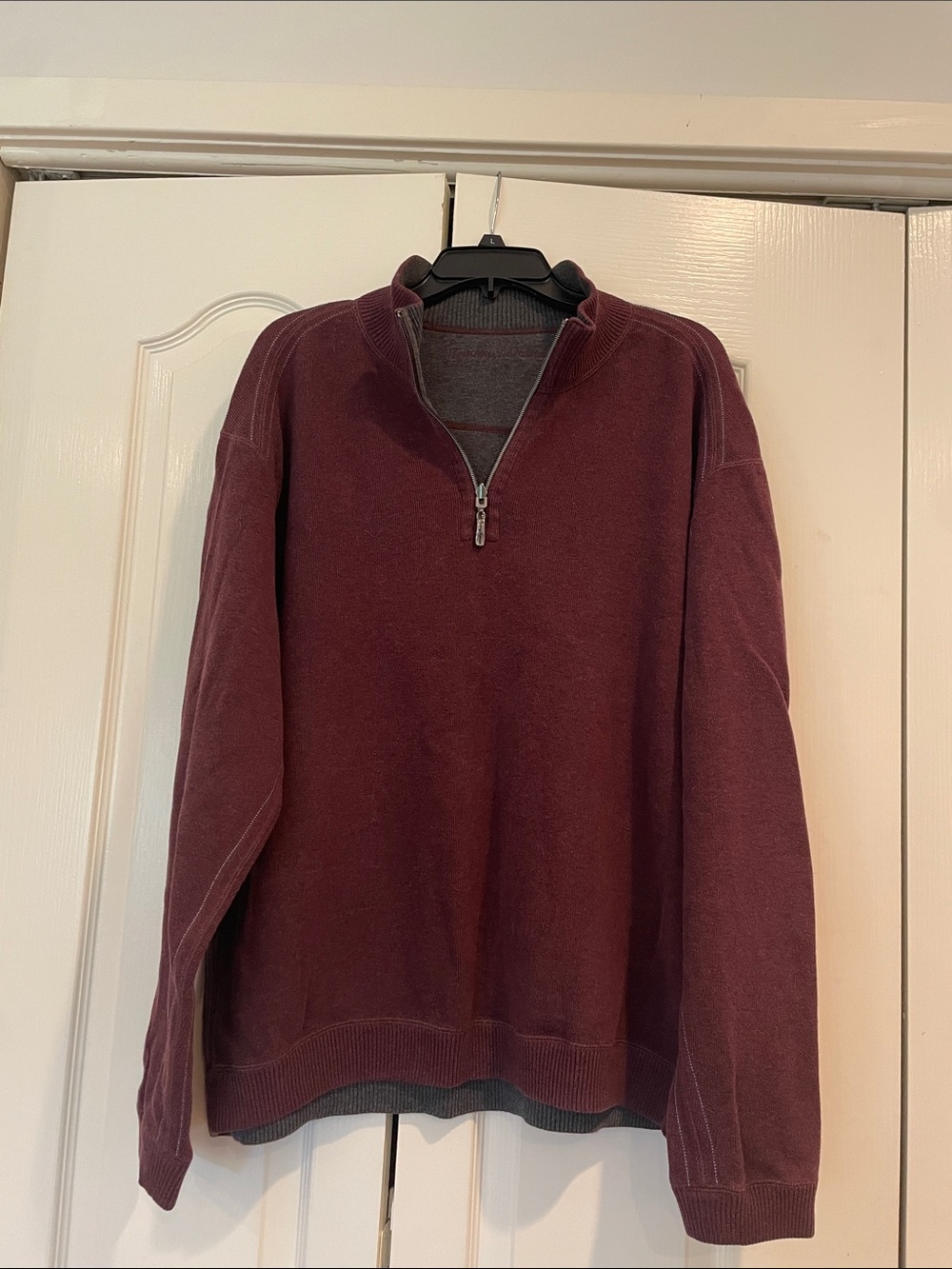 Tommy Bahama men’s reversible 1/4 zip plum heather gray XL